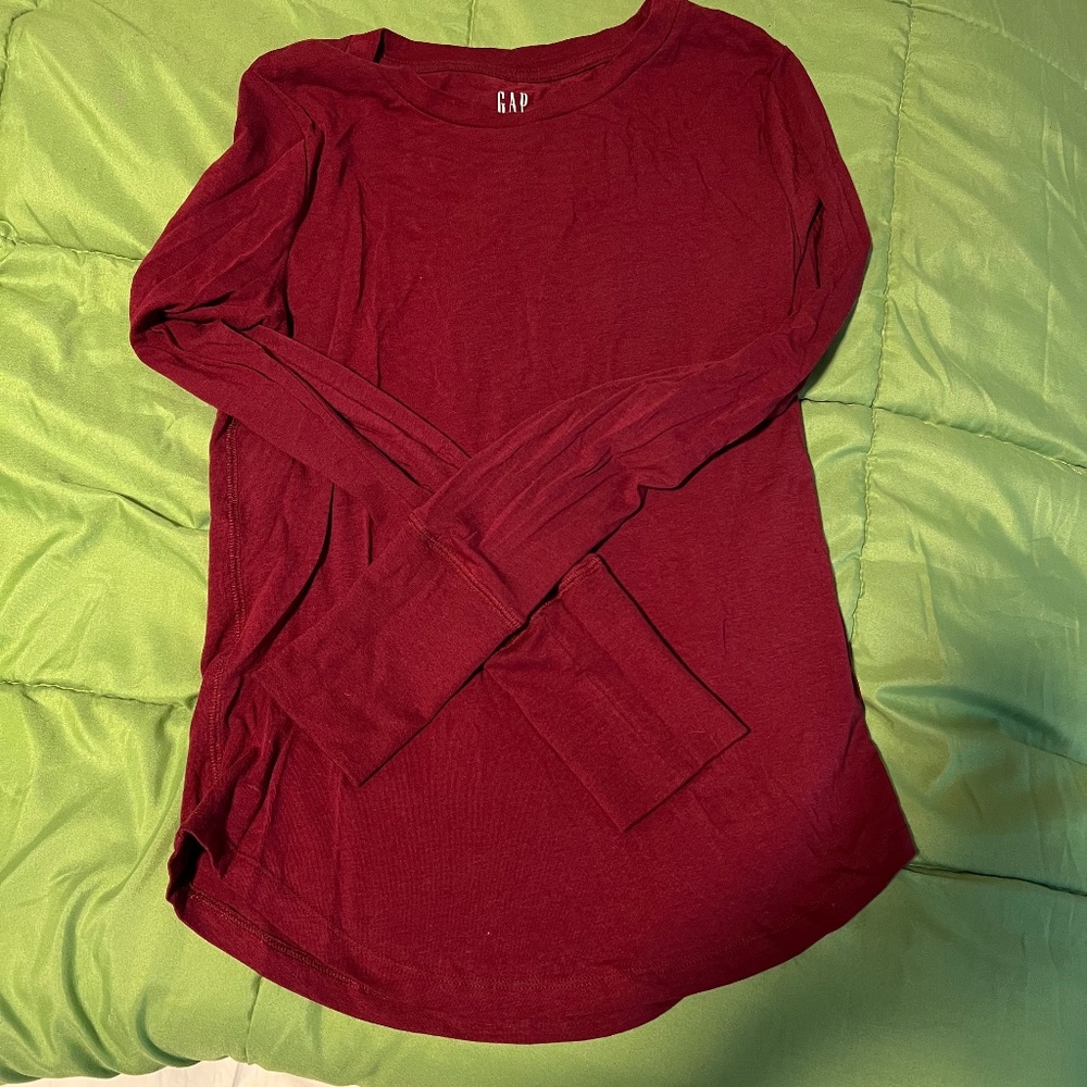 Gap Tissue Long Sleeve Tee